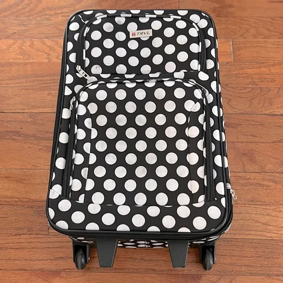 Suitcase - Picture 1 of 3